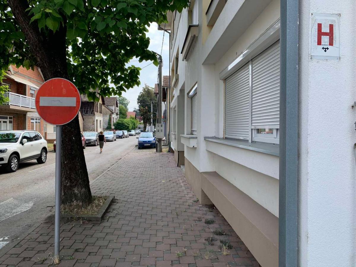 Anja Apartman Bosanski Samac Exterior foto
